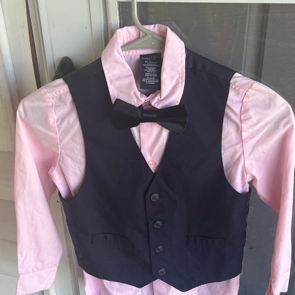 Nautica dress shirt with Vest with Bow Tie Set